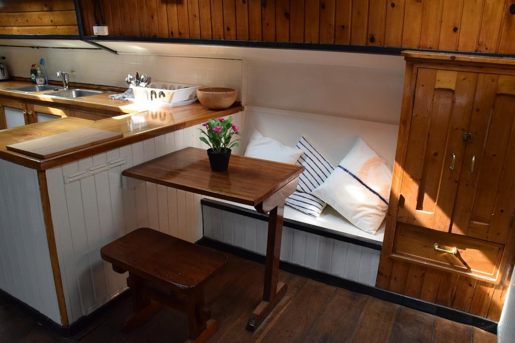 Boat-Apartment Rotterdam Fokkelina Exterior foto
